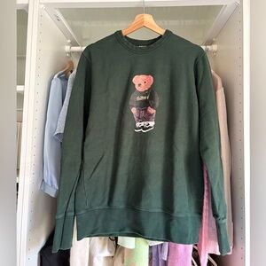 Green Bear Graphic Sweatshirt